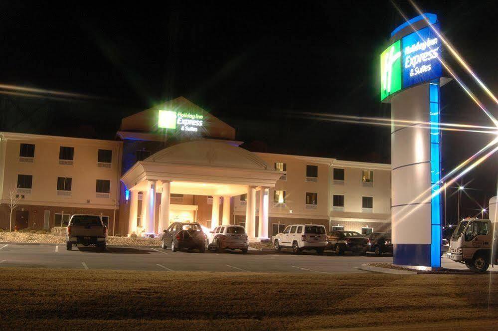 Holiday Inn Express Hotel & Suites Sedalia, An Ihg Hotel Exteriér fotografie